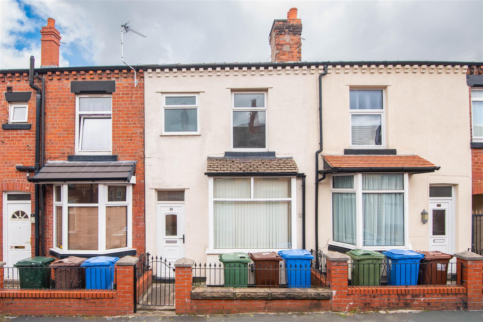 2 bed property in Wright Street, Chorley